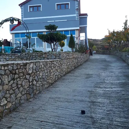 Guest house Topalli *