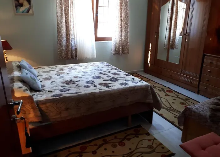 Topalli Πόγραδετς