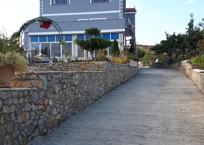 Topalli * Πόγραδετς